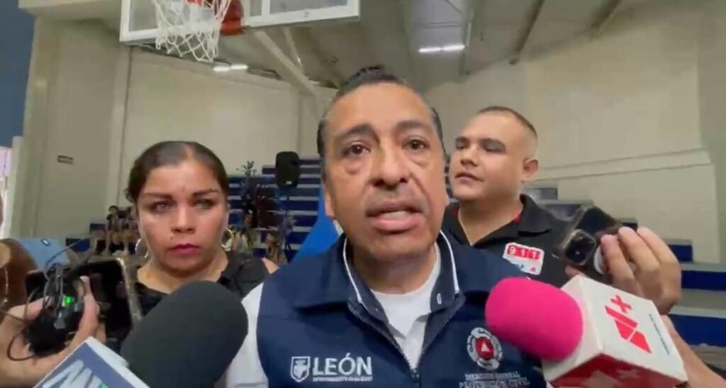 Lleva León la prevención hasta los hogares con planes familiares de Protección Civil