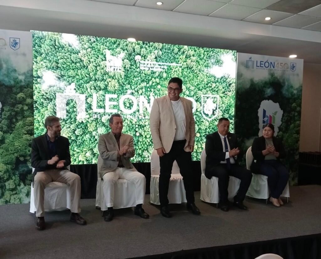 Reconoce León a empresas que contribuyen a cuidar el medio ambiente
