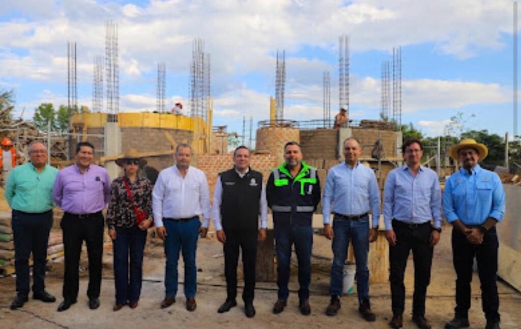 Avanza León en la regularización de predios para dar certeza jurídica a las familias de Ladrilleras del Refugio